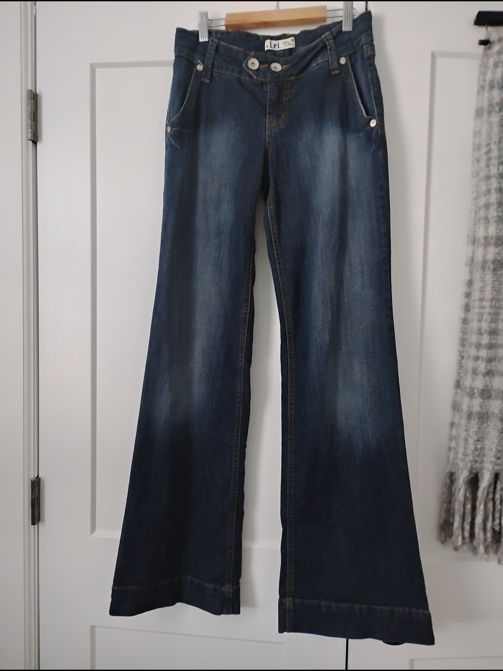 lei Women's Dark Blue Wide-Leg Jeans